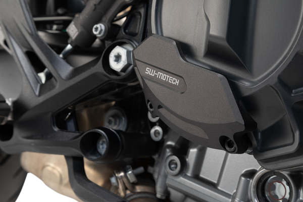 Engine Case Protector Black