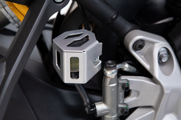 Brake Reservoir Guard Silver