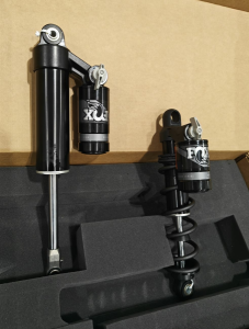 FOX Track shocks: 1.5 Zero QS3/2.0 Zero QS3-R Arctic Cat ZR R XC/CATALYST
